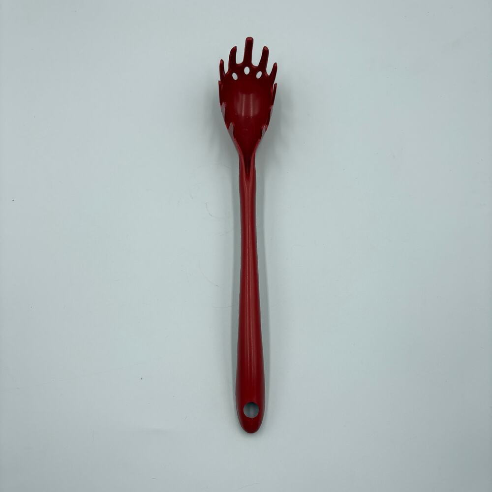 Vintage Melamine Red Slotted Pasta Spoon MCM Utensil Spaghetti Rare Per Alimenti